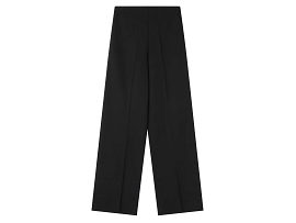 GRACE AND MILA STEWART<br>Noir