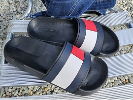 TOMMY HILFIGER RUBBER FLAG POOL<br>Synthétique Noir Noir