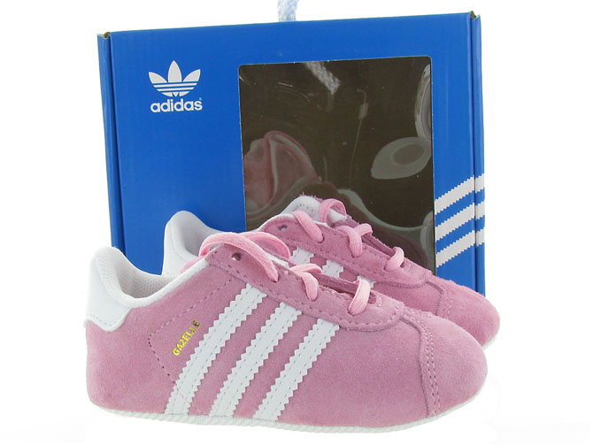 chaussure bebe fille adidas