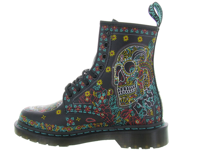 dr martens tete de mort