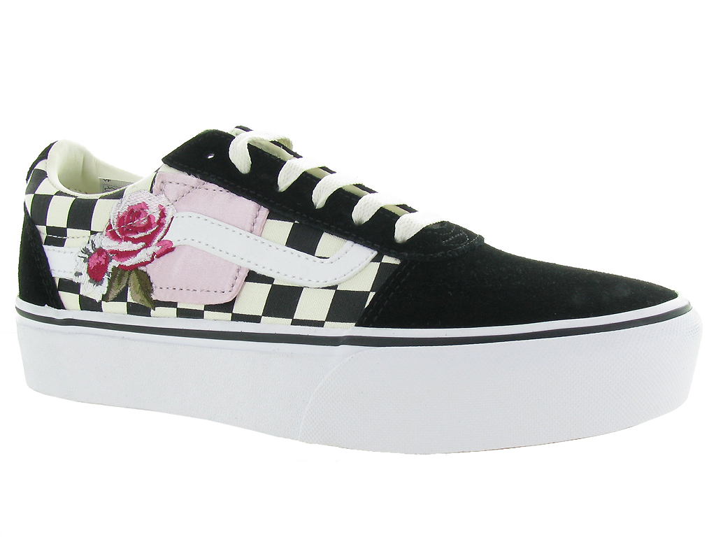 vans rose avec fleur