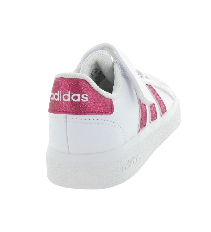 baskets marque Adidas enfant fille couleur rose bon etat general sport  tennis